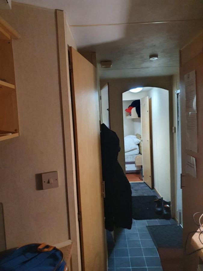 R And B Static Caravan Skegness Eksteriør billede