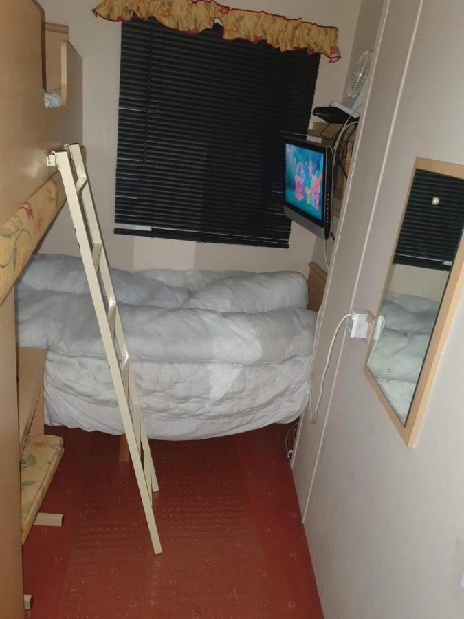 R And B Static Caravan Skegness Eksteriør billede